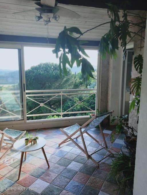 Appartement Au Coeur Du Village De Callian Exteriör bild