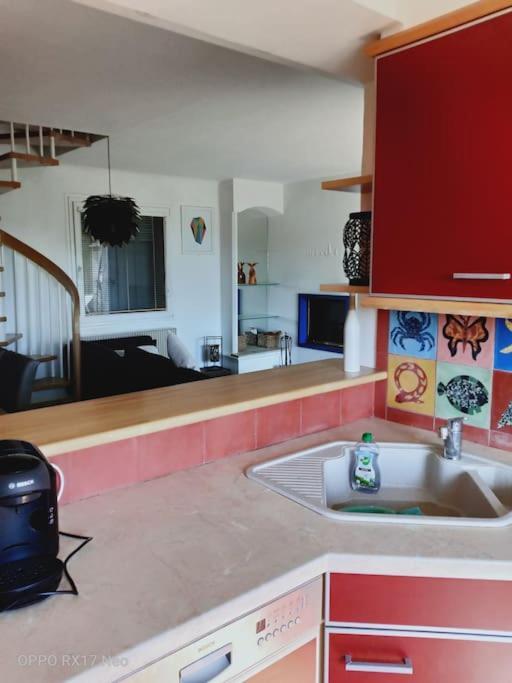 Appartement Au Coeur Du Village De Callian Exteriör bild