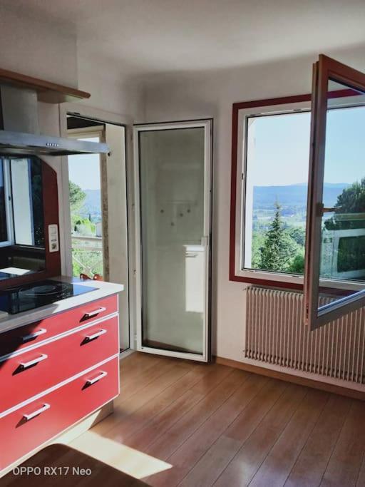 Appartement Au Coeur Du Village De Callian Exteriör bild